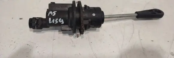 Audi A5 8T 8F Clutch master cylinder 8K2721401B
