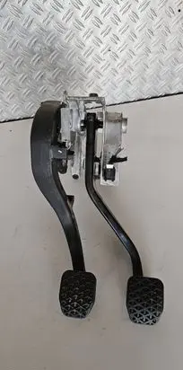 BMW 3 E90 E91 Pedal assembly 6778977 6787111