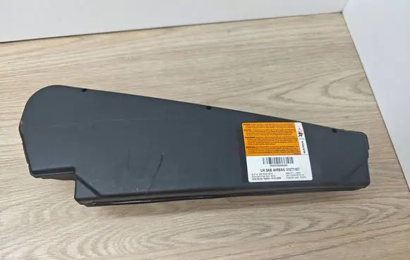 Volvo XC60 Seat airbag 31271167 E633100260405 606832600B