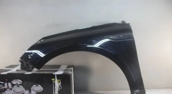 Renault Megane IV Fender mounting bracket 631134622R