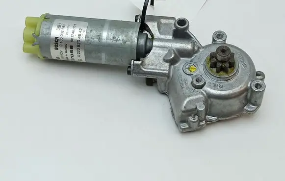 Mercedes-Benz S W221 Seat adjustment motor A2208204942 0130002580
