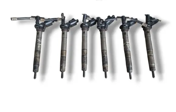 Audi A6 S6 C6 4F Fuel injector 0445115054 059130277AJ