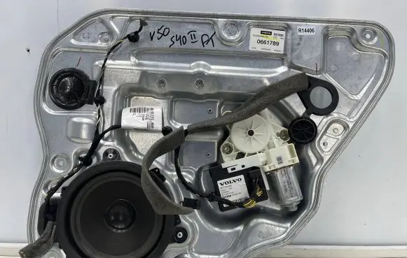 Volvo S40 Rear door window regulator with motor 30710149 0661789