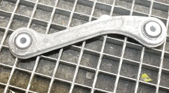 Maserati Ghibli Rear upper control arm/wishbone
