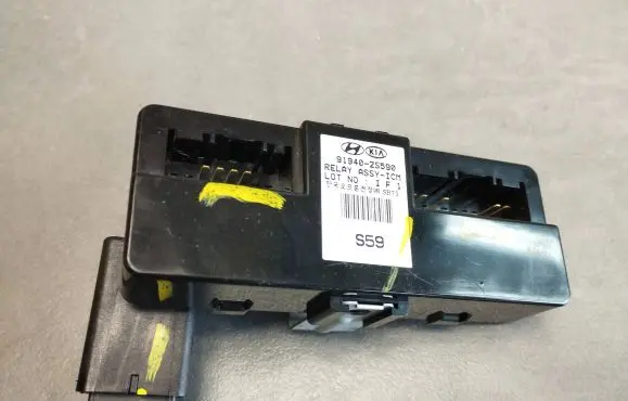 Hyundai ix35 Other control units/modules 919402S590