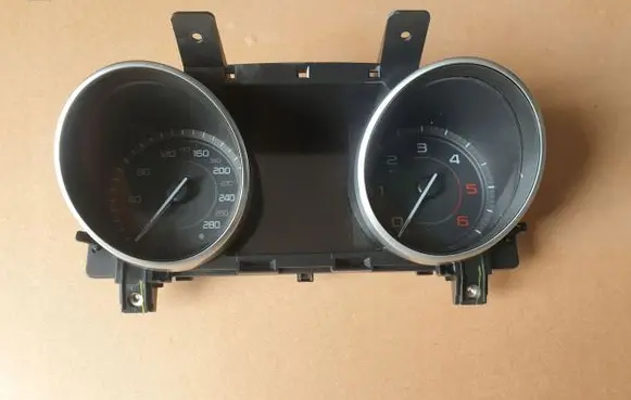 Jaguar XE Speedometer (instrument cluster) GX7310849EF