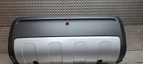 Rear bumper trim bar molding