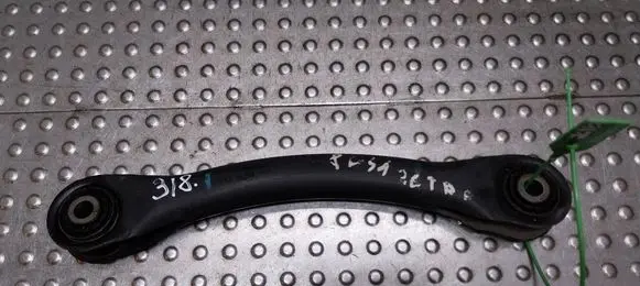 Rear control arm