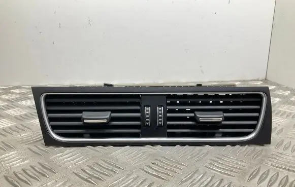 Audi A4 S4 B8 8K Dash center air vent grill 8T1820951E