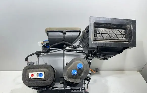 Renault Master III Interior heater climate box assembly 272700034R A21201700