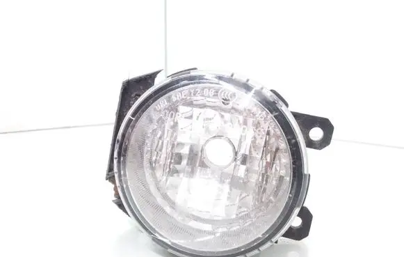 Subaru Impreza IV Front fog light 84502FJ000 89207252