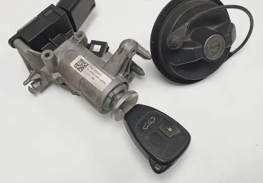 Jeep Grand Cherokee WL Ignition lock 56010568AC