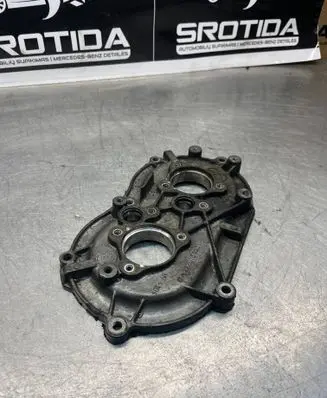 Mercedes-Benz E W211 Timing chain cover A2720150201