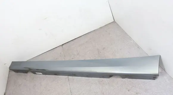 BMW 3 E90 E91 Side skirt front trim 51770032951