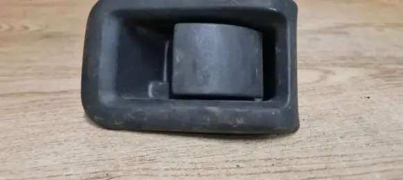 Volvo V70 Engine bonnet (hood) release handle 30779851
