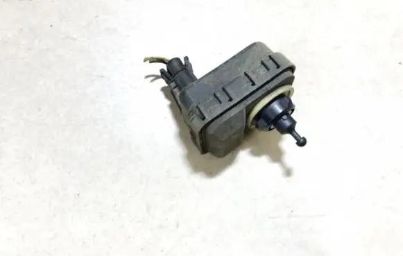 Opel Zafira A Headlight level adjustment motor 
