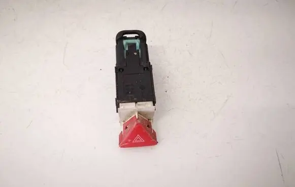 Volkswagen PASSAT B6 Hazard light switch 3C0953509A