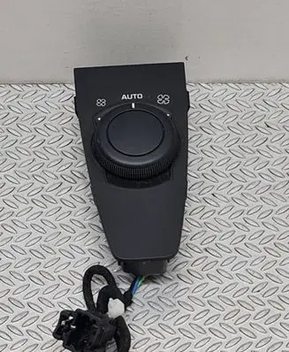 Citroen C4 Grand Picasso Interior fan control switch 9659796877 A53000600
