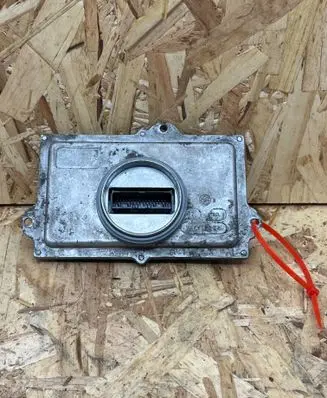 Volvo XC90 Headlight ballast module Xenon 90089671 31446805