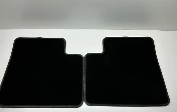 Mercedes-Benz GL X164 Rear floor mat A1646806548