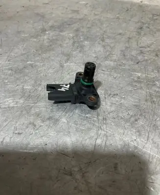 BMW 5 F10 F11 Air pressure sensor 7585492 A2C53384966