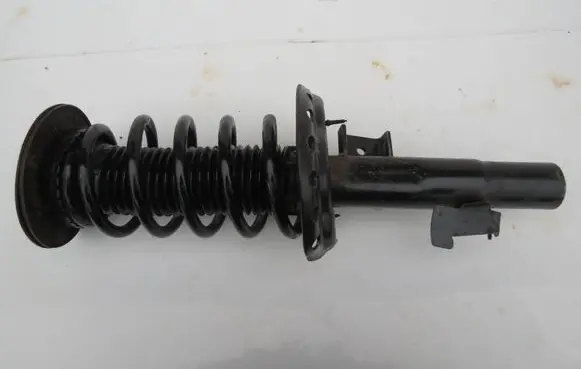 Volvo V60 Front shock absorber with coil spring 31262902