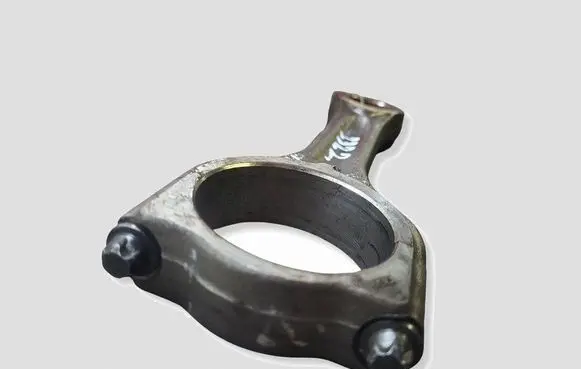 Volvo V40 Connecting rod/conrod