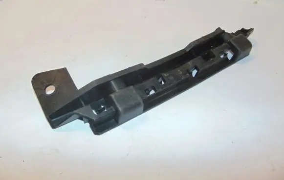 Renault Laguna III Front bumper mounting bracket 622215431R 622900001R P0012677