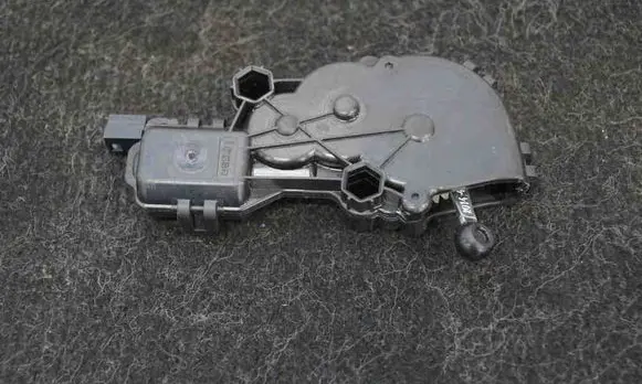 Mercedes-Benz GL X166 Rear door window regulator motor A1666700004