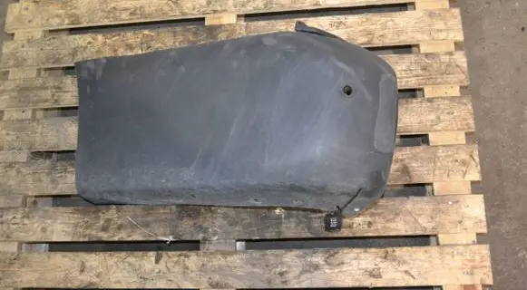 Rear bumper corner part panel trim