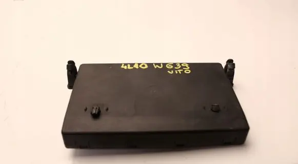 Mercedes-Benz Vito Viano W639 Central body control module A6399003000