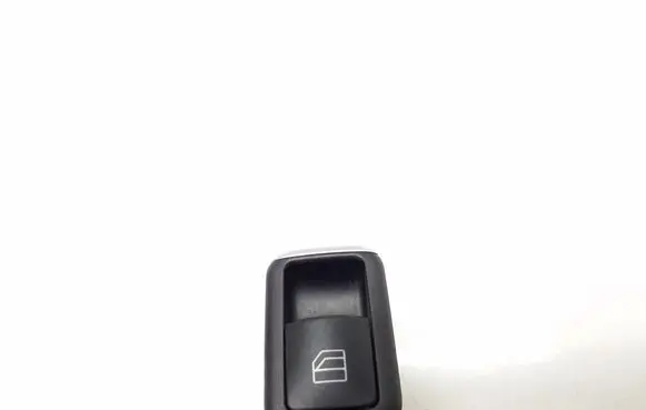 Mercedes-Benz C W204 Electric window control switch A2049055502