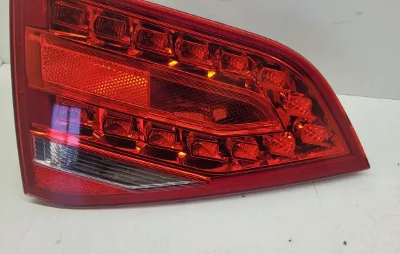 Audi A4 S4 B8 8K Tailgate rear/tail lights 8K5945093B