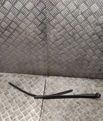 Seat Leon (1P) Front wiper blade arm 1P0955410A