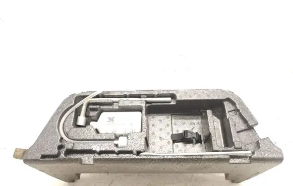 Honda Accord Spare wheel section trim SEDE000