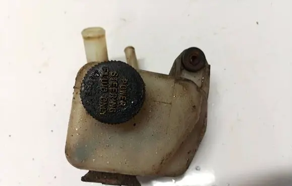 Mazda 323 Power steering fluid tank/reservoir 