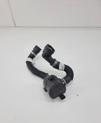 Land Rover Evoque II Electric auxiliary coolant/water pump M8d28b500ab