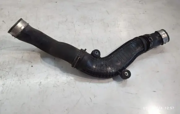 Audi A3 S3 8P Air intake hose/pipe 1K0145840R
