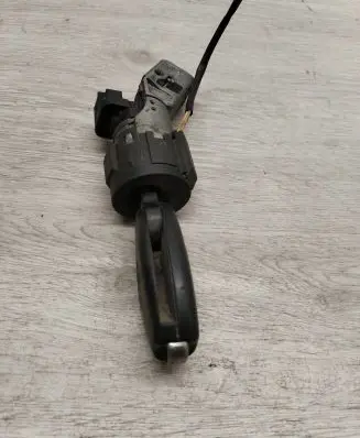 Citroen C5 Ignition lock 9648445180