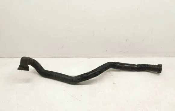 Audi A5 8T 8F Air intake hose/pipe 8T0133817