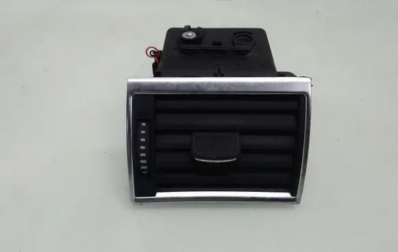 Dash center air vent grill