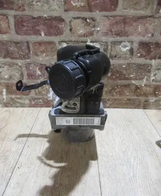 Citroen C4 Grand Picasso Power steering pump