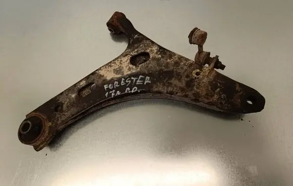 Front lower control arm/wishbone