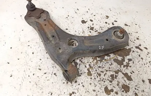 Volkswagen Polo V 6R Front lower control arm/wishbone 6R0407152F