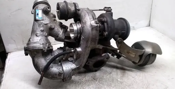 Mercedes-Benz E W212 Turbo A6510906180 10009700076
