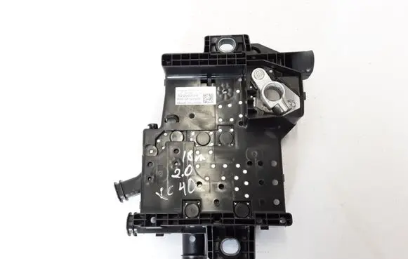 Volvo XC40 Fuse module 32200334