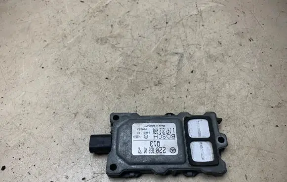 Mercedes-Benz C W202 Air quality sensor 2208300172 28RTL105 1147212078