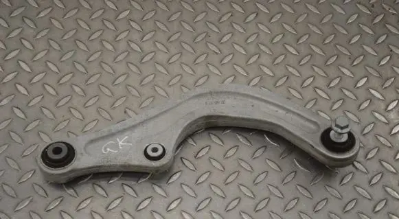 Skoda Enyaq iV Rear upper control arm/wishbone 1EA515361A