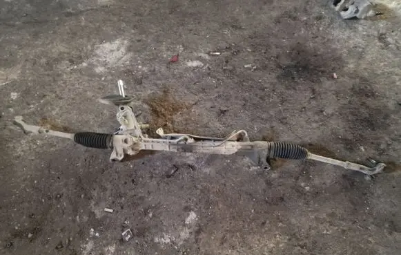 Mazda 3 I Steering rack