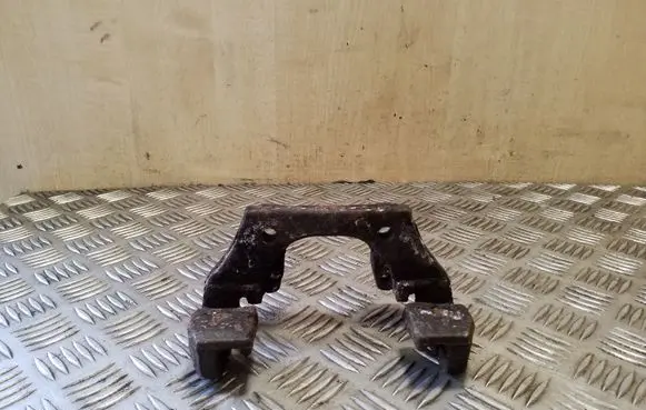 BMW 5 E60 E61 Brake caliper pad carrier rear 